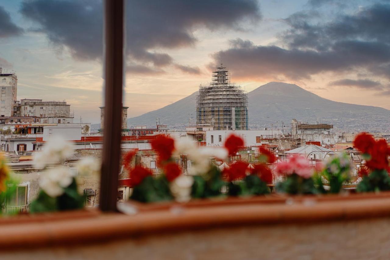 La Terrazza Nel Centro Villa Napoli Bagian luar foto